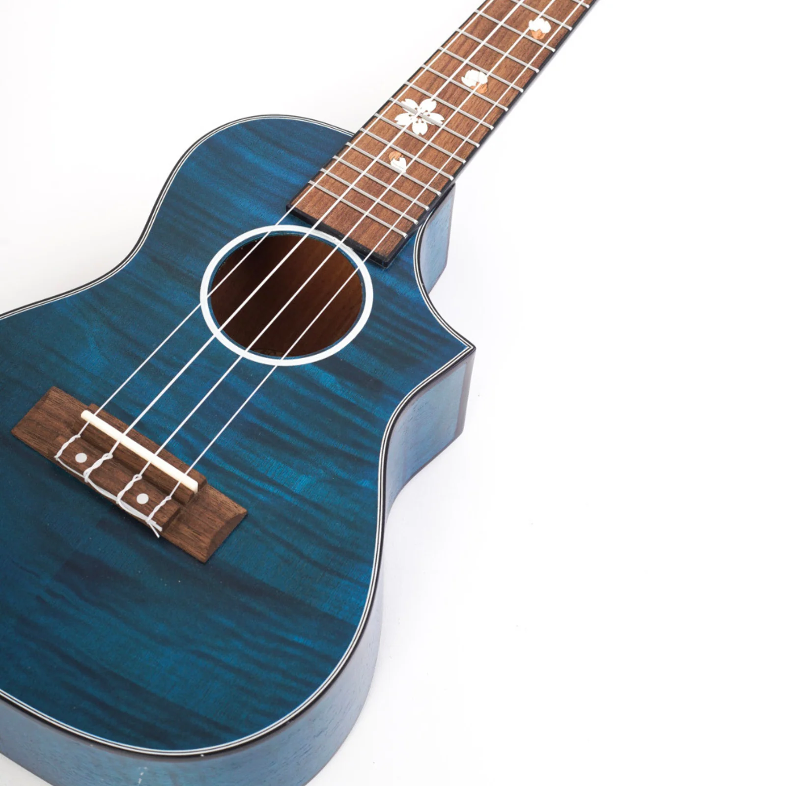 Bamboo U-26-BLOSSOM-BL Tenor Ukulele - Image 4