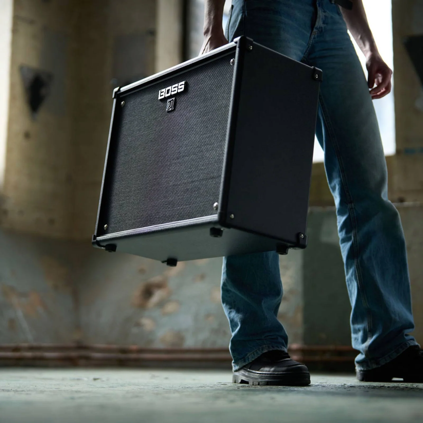 BOSS Katana-100 MkII Combo Guitar Amplifier - Image 6