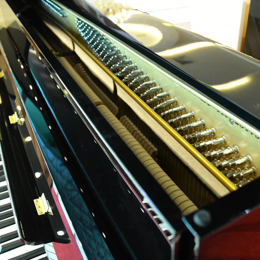 Heinrich HU-110 Upright Piano -  Black - Image 5