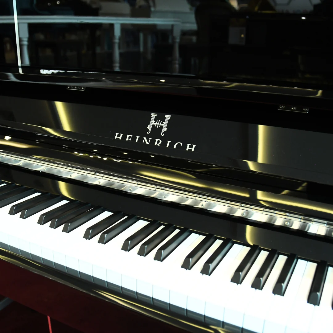 Heinrich HU-125E Upright Piano - Black - Image 6