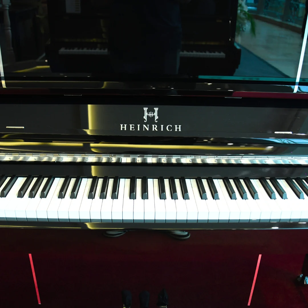 Heinrich HU-125E Upright Piano - Black - Image 9