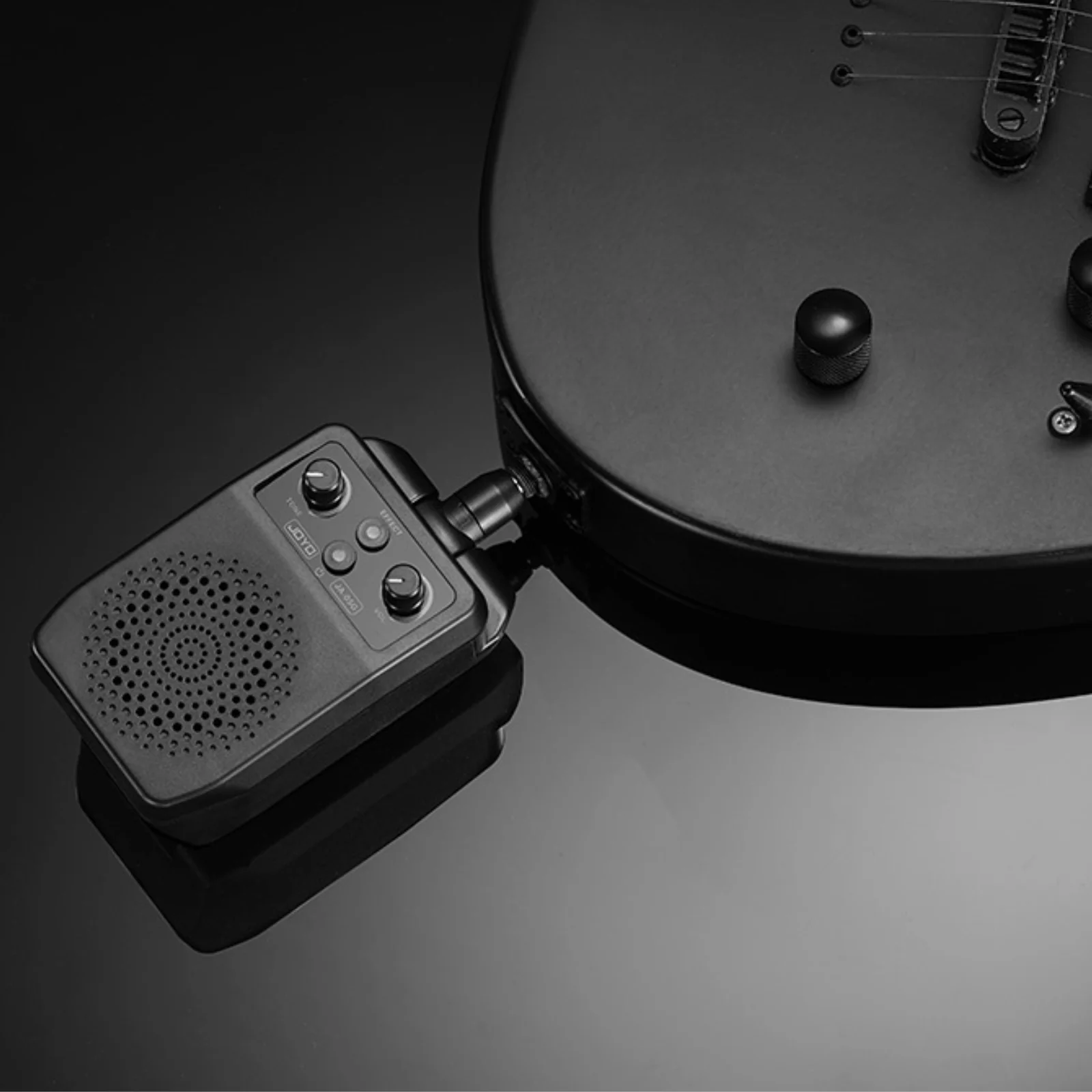 JOYO JA-05G Plug-and-Play Electric Guitar Amplifier - Image 3