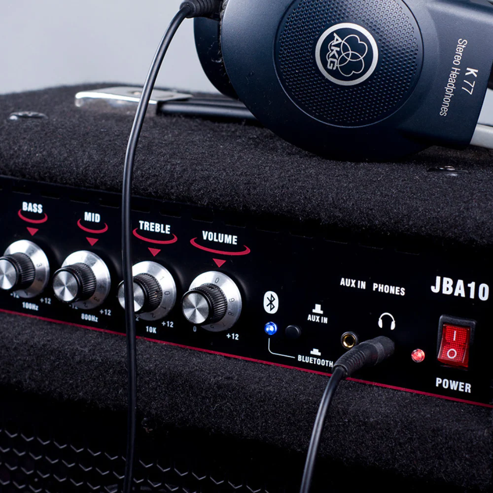 Joyo JBA-10 Compact Bass Amplifier – 10W - Image 5