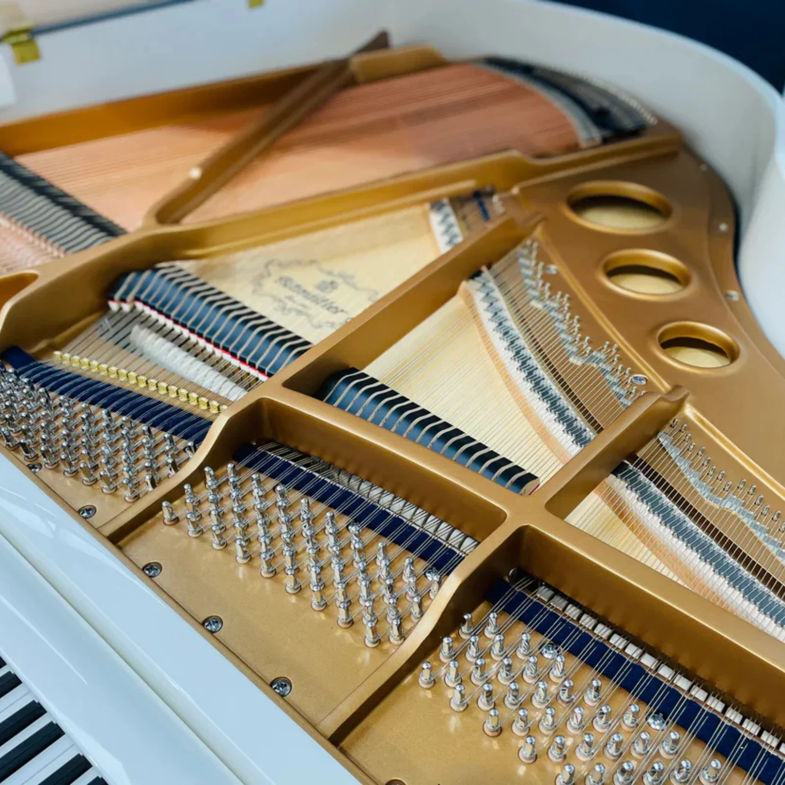 Ritmüller RS150 Grand Piano Superior Series – White - Image 3