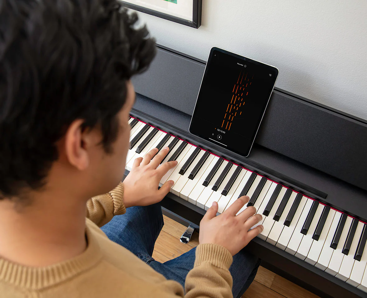 Roland F107 Digital Piano - Black - Image 20
