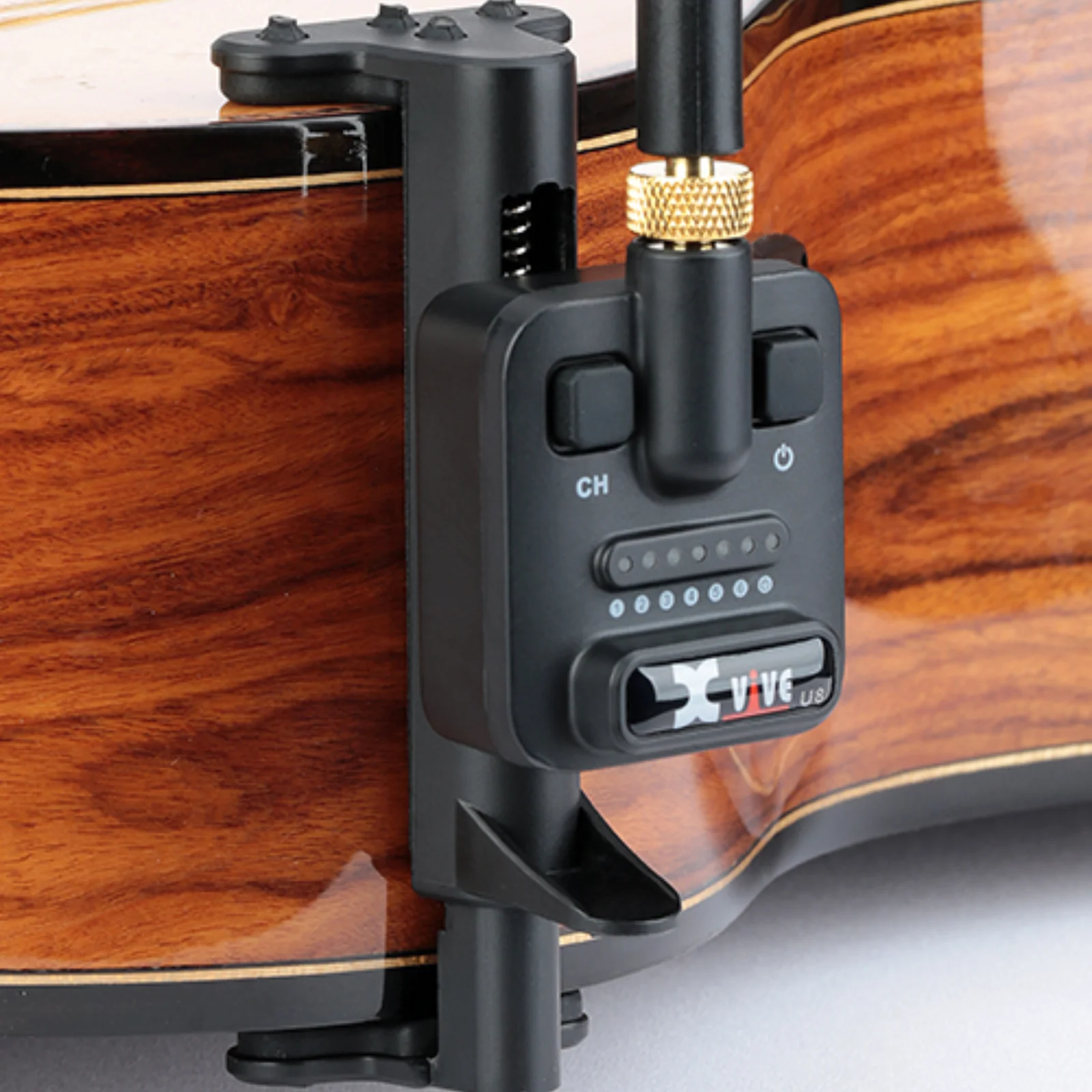 Xvive U8 Acoustic Guitar Wireless System - Image 3
