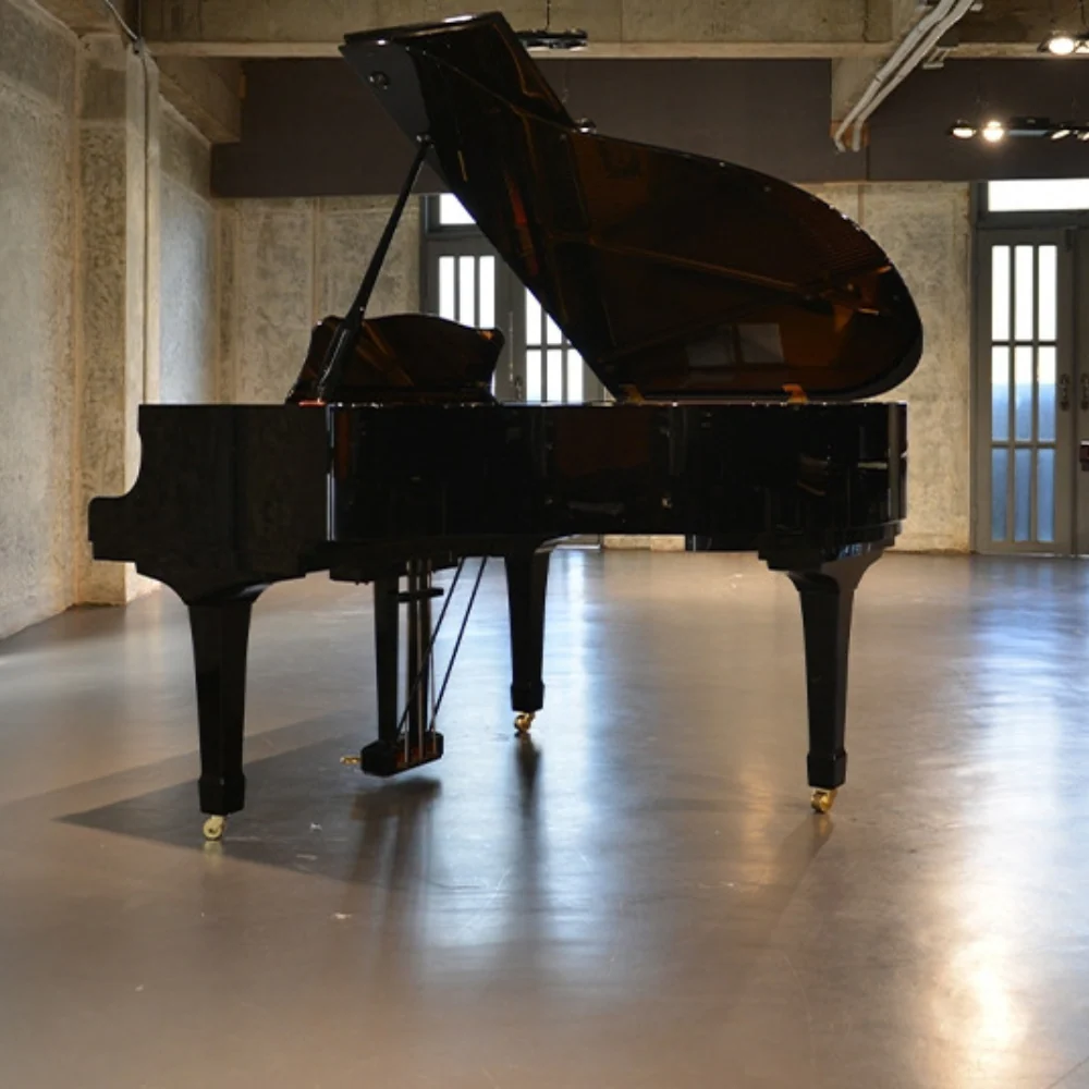 Yamaha C1L Grand Piano - Black (Reconditioned) - Image 2